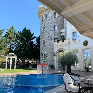 Hotel Castle Konti Tirana